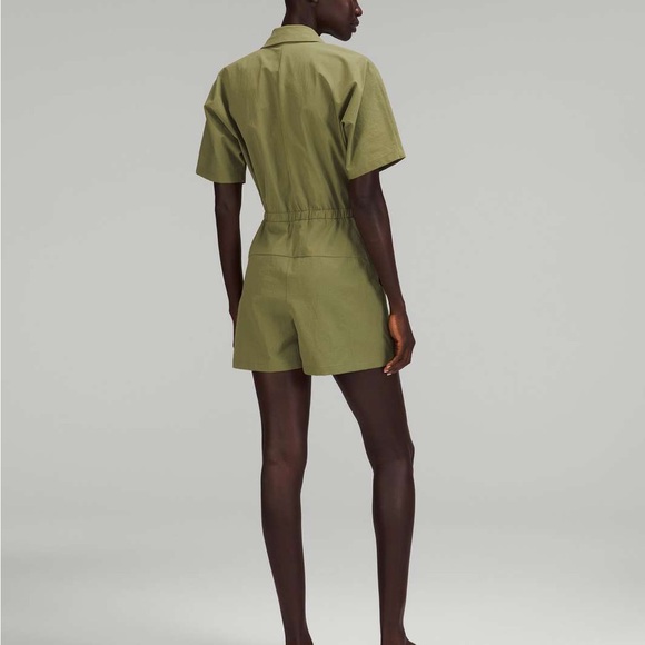 Lululemon lab Zip-Front Collared Romper size 12 W1DHPS - Picture 3 of 7